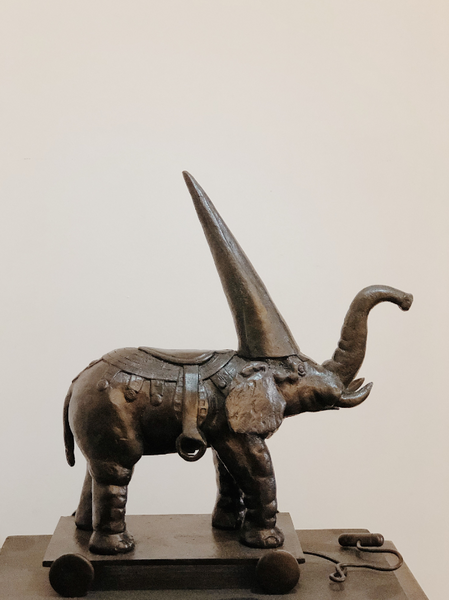 "El Moro - El paseo del elefante" de Rafael Coronel